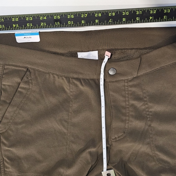 Columbia Straight Leg Jambe Droite Active Fit Lined Pant‎ -Olive Green - Size 12 - Picture 6 of 8